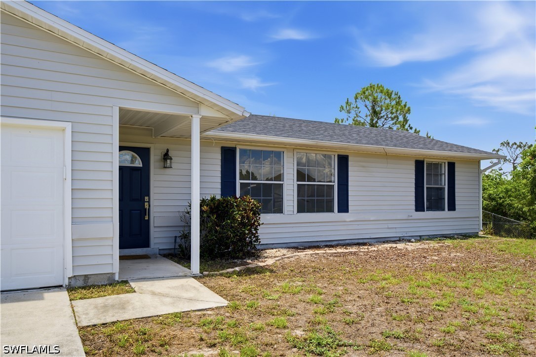 3 Bed SingleFamilyResidence for Sale in Lehigh Acres, photo 5