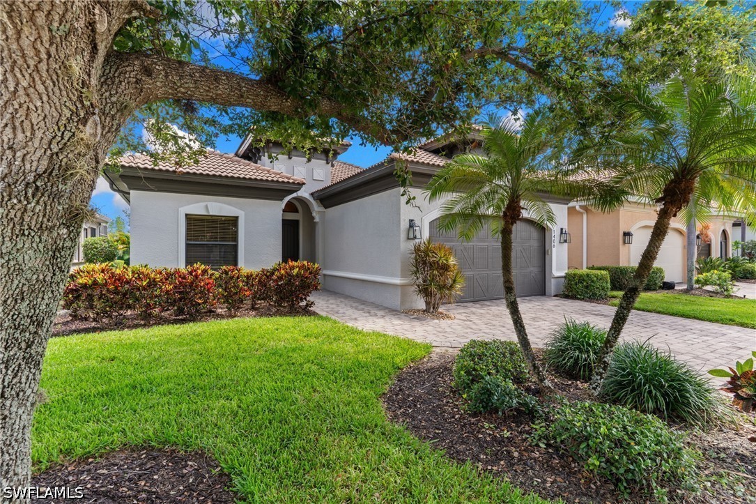 3 Bed SingleFamilyResidence for Sale in Naples, photo 5