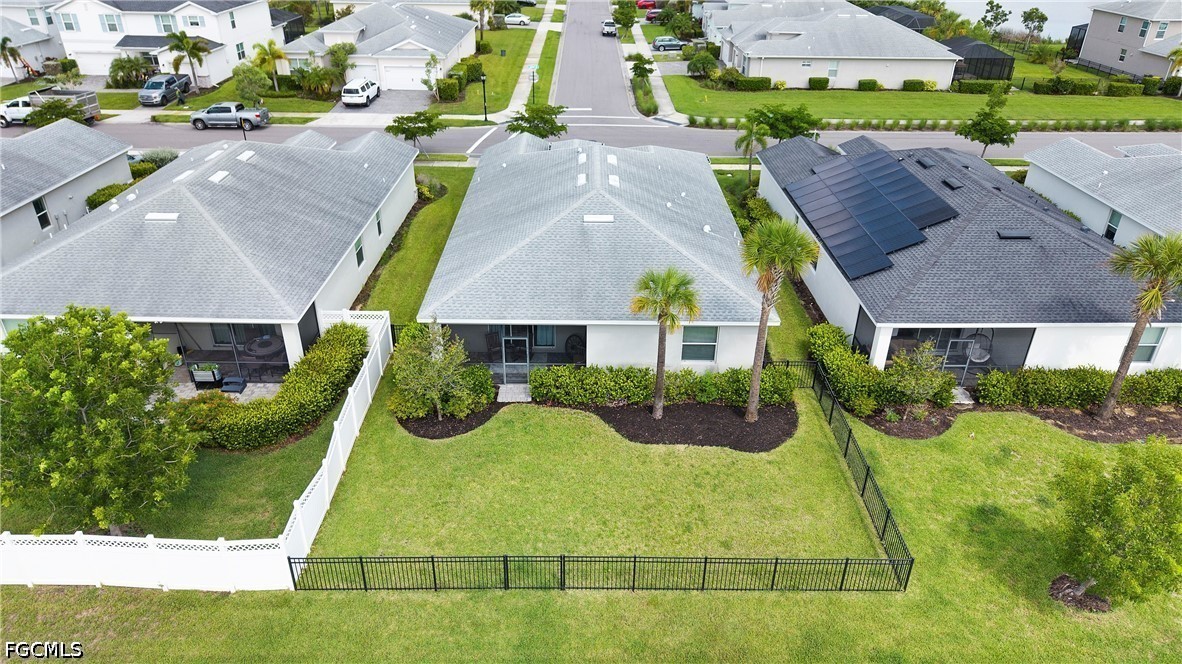 3 Bed SingleFamilyResidence for Sale in Trails Edge, FL — photo 5
