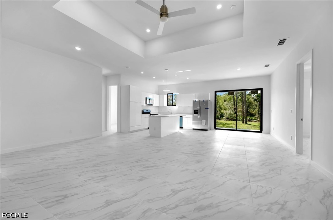 3 Bed SingleFamilyResidence for Sale in Lehigh Acres, FL — photo 5