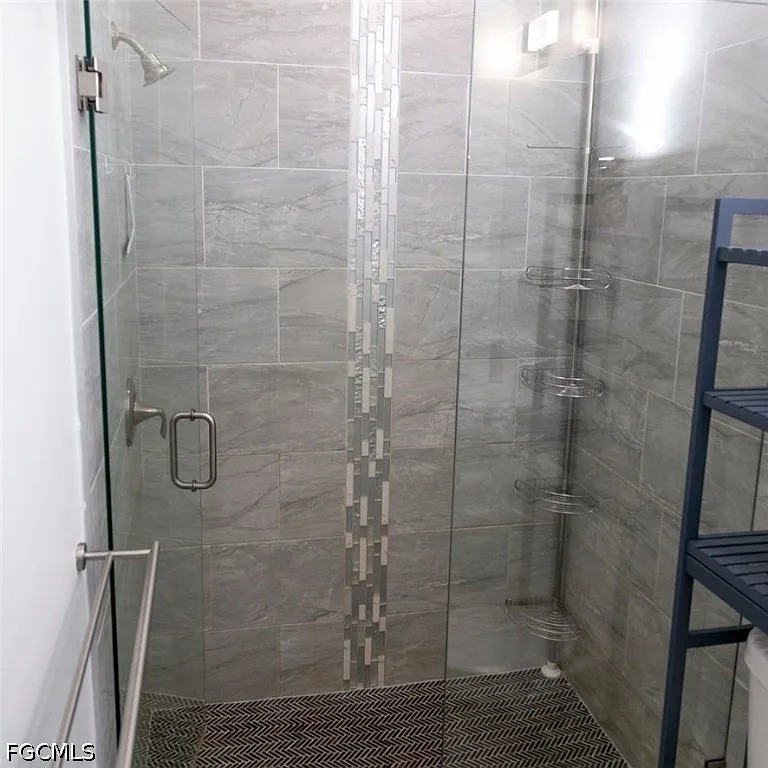 3 Bed Duplex for Sale in Fort Myers, FL, $2,100 — photo 5