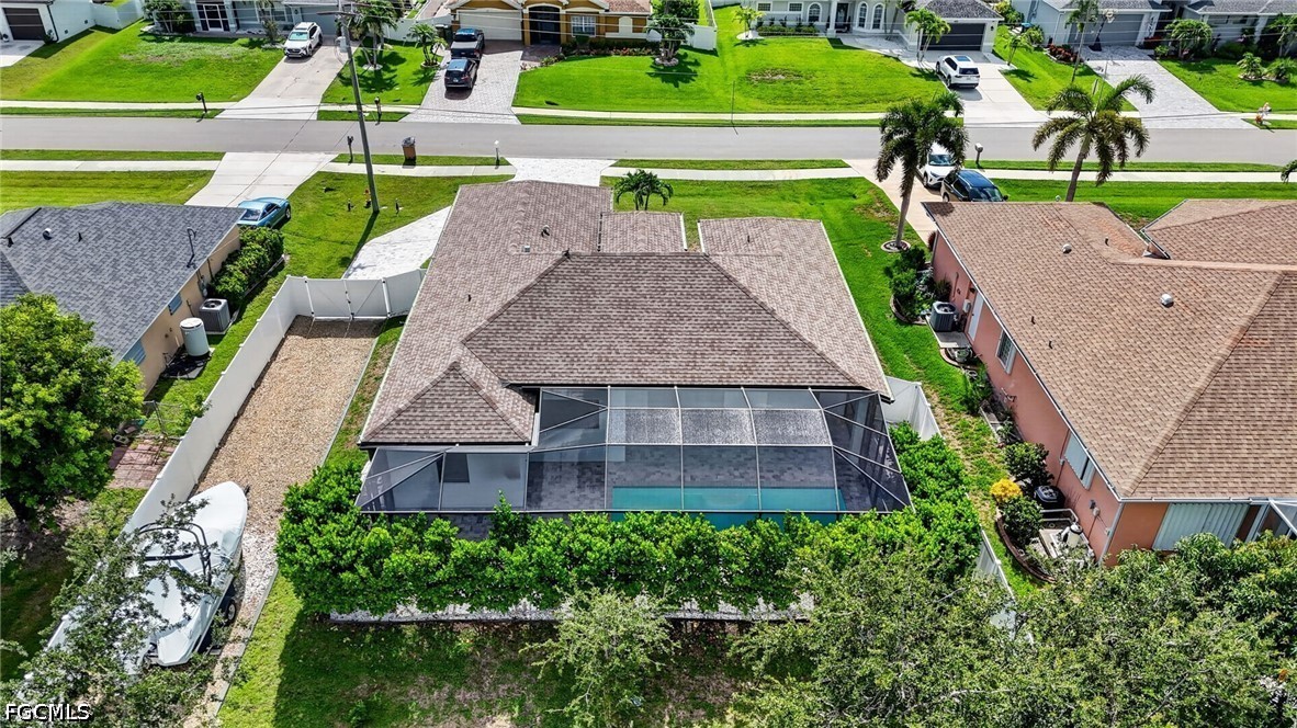 3 Bed Pool Home for Sale in Cape Coral, photo 5