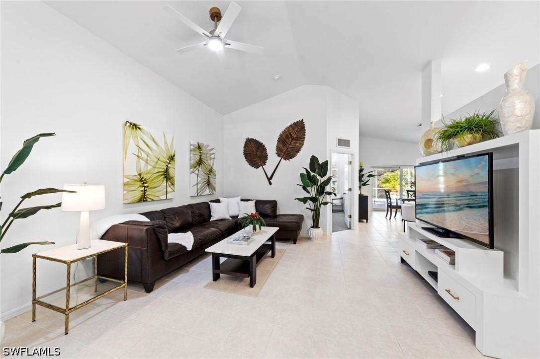 3 Bed Pool Home for Sale in Fort Myers, photo 5