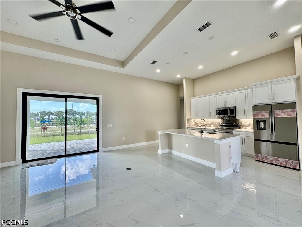4 Bed SingleFamilyResidence for Sale in Cape Coral, photo 5