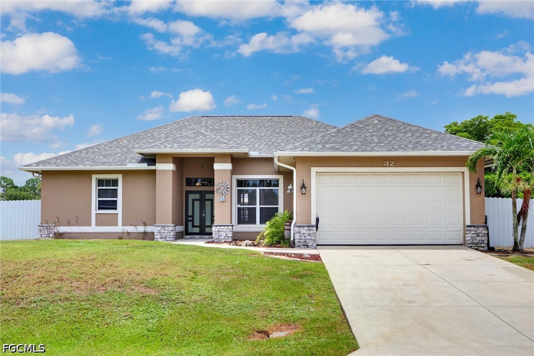 3 Bed Pool Home for Sale in Cape Coral, photo 5