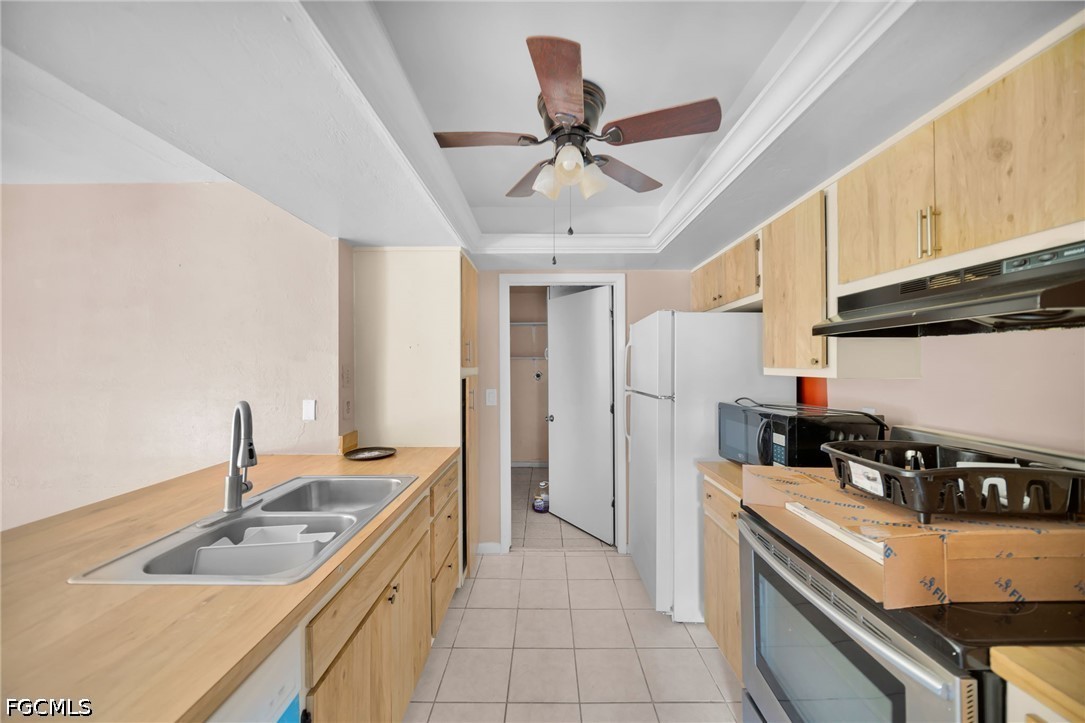 3 Bed Duplex for Sale in Cape Coral, photo 5