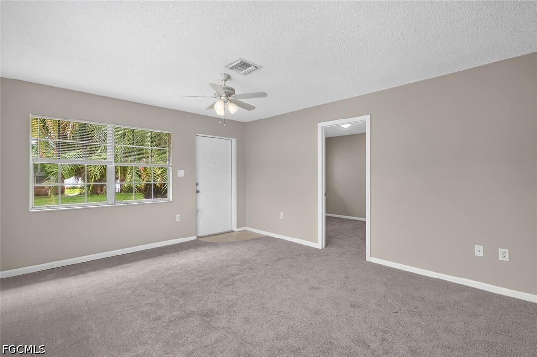 2 Bed Condominium for Sale in Fort Myers, photo 5
