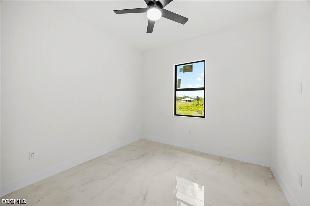 3 Bed SingleFamilyResidence for Sale in Lehigh Acres, FL — photo 5