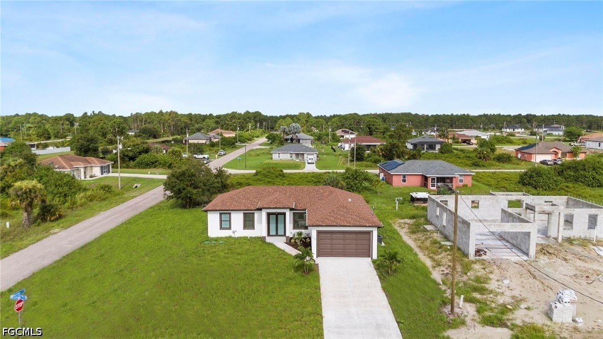 3 Bed SingleFamilyResidence for Sale in Lehigh Acres, FL — photo 5