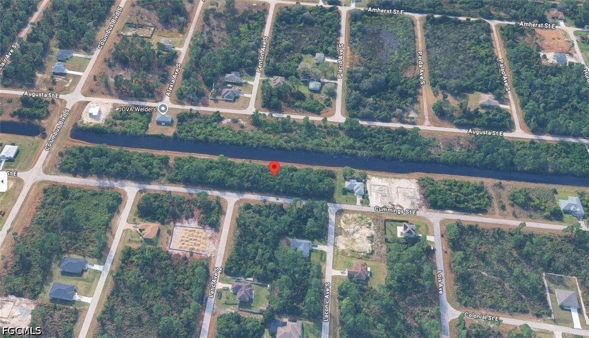 Waterfront Home for Sale in Lehigh Acres, photo 5