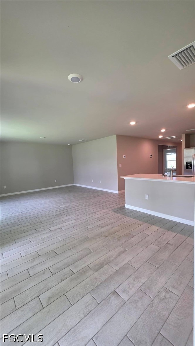 3 Bed SingleFamilyResidence for Sale in Cape Coral, photo 5