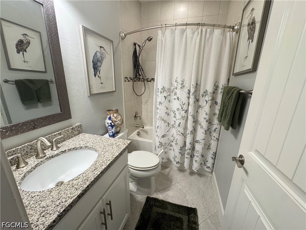 2 Bed Waterfront Home for Sale in Somerset, FL — photo 5