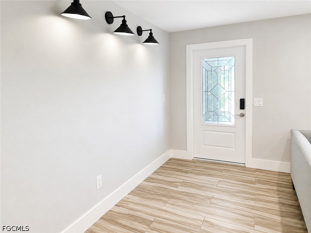 3 Bed Pool Home for Sale in Bokeelia, FL — photo 5