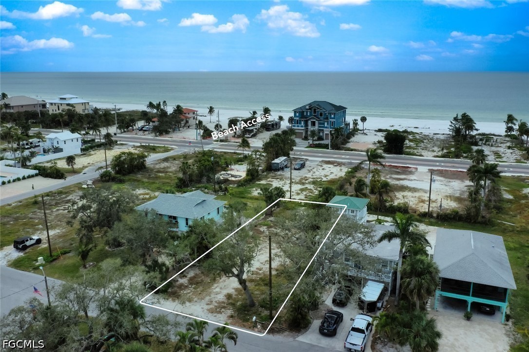 Residential for Sale in Mcphie Park, FL — photo 5