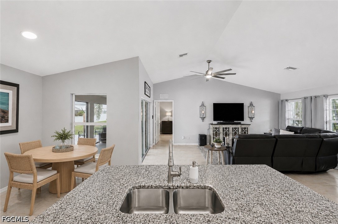 3 Bed SingleFamilyResidence for Sale in Cape Coral, FL — photo 5