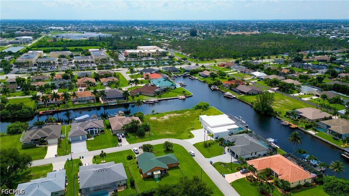 Waterfront Home for Sale in Cape Coral, FL, $399,900 — photo 5