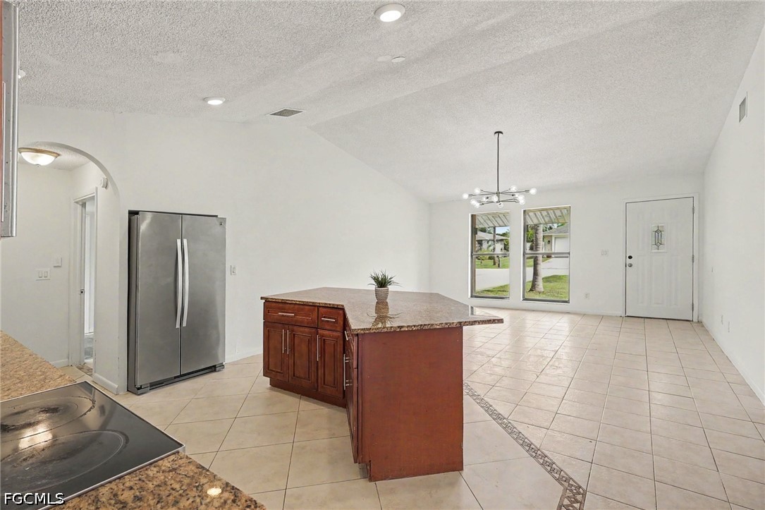 3 Bed SingleFamilyResidence for Sale in Cape Coral, FL — photo 5
