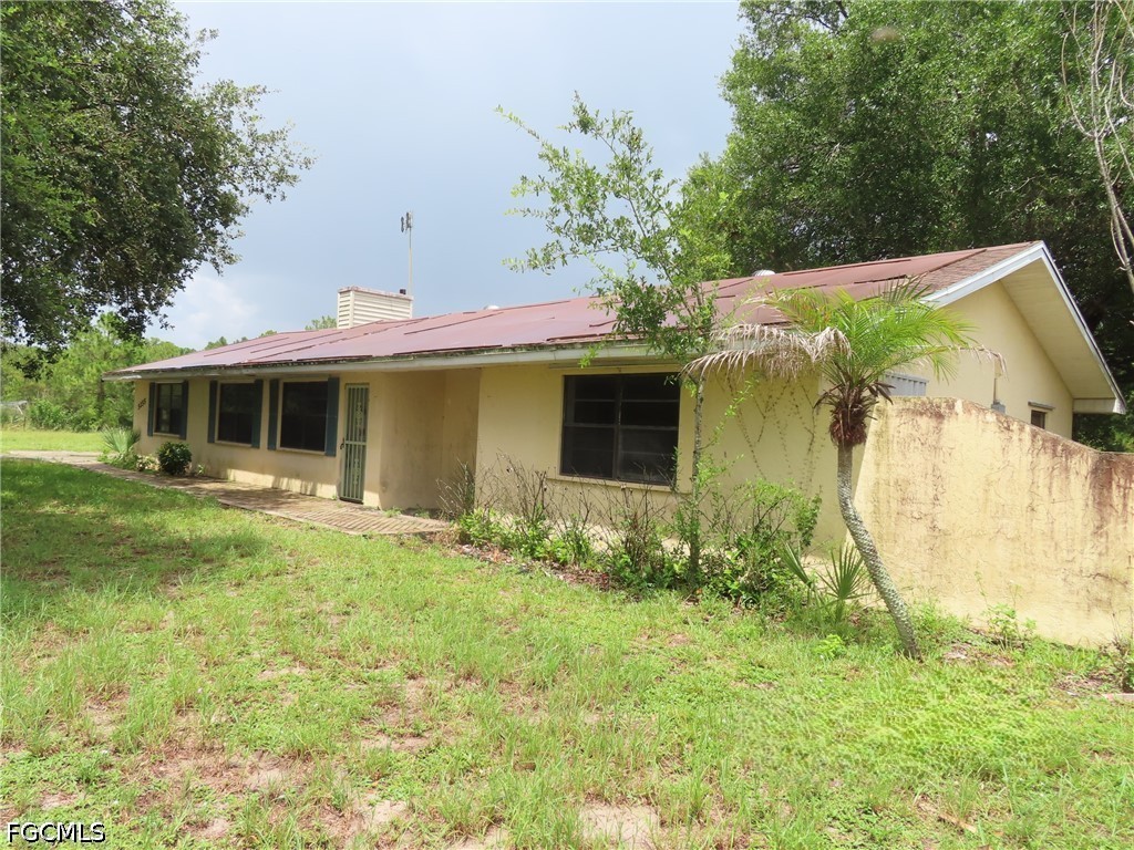 3 Bed SingleFamilyResidence for Sale in Clewiston, FL — photo 5