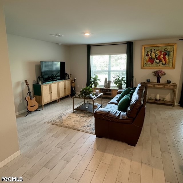 4 Bed SingleFamilyResidence for Sale in Port Labelle, FL — photo 5