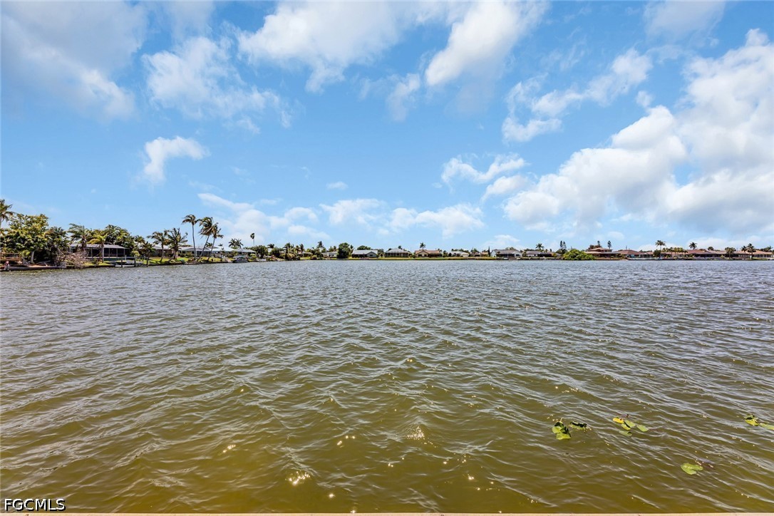 3 Bed Waterfront Home for Sale in Cape Coral, FL, $449,000 — photo 5