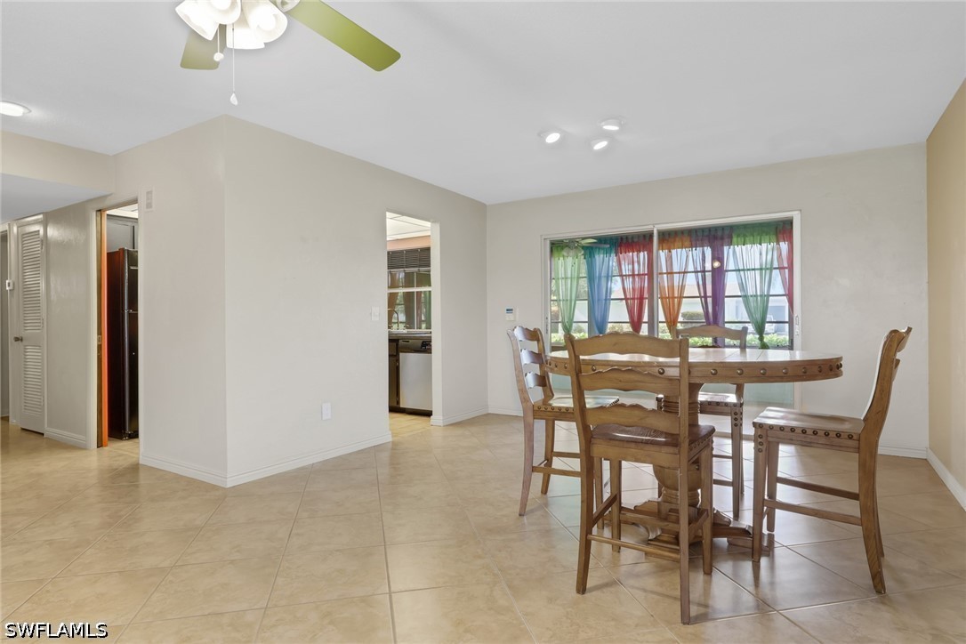 2 Bed Attached for Sale in Lakewood Villas, FL, $295,000 — photo 5