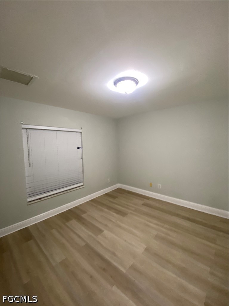3 Bed SingleFamilyResidence for Sale in Lehigh Acres, FL — photo 5