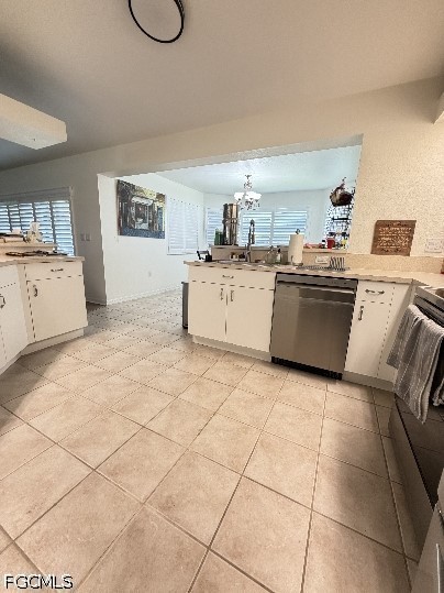 3 Bed SingleFamilyResidence for Sale in Cape Coral, FL — photo 5