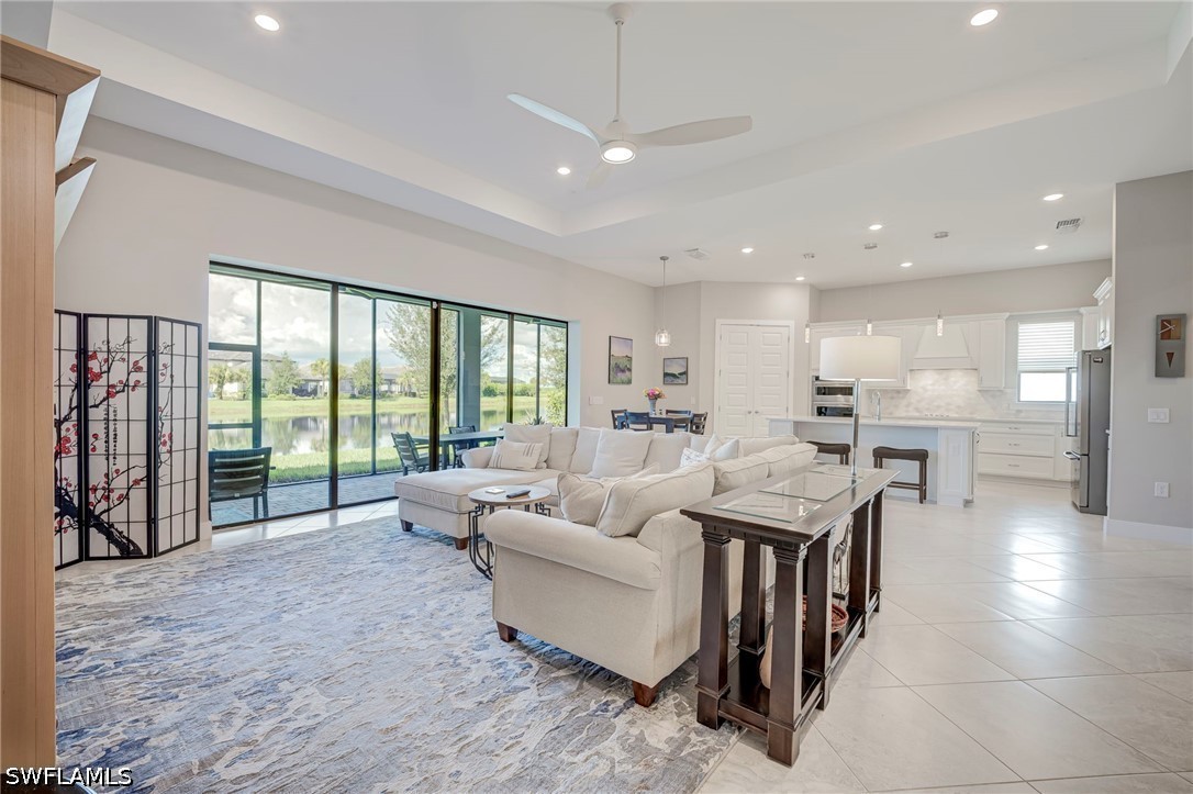 5 Bed SingleFamilyResidence for Sale in Avalon Park, FL — photo 5