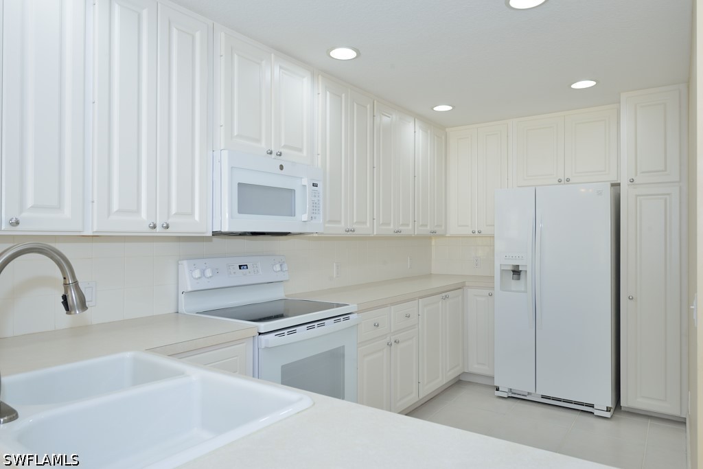 3 Bed Townhouse for Sale in San Remo, FL, $2,500 — photo 5