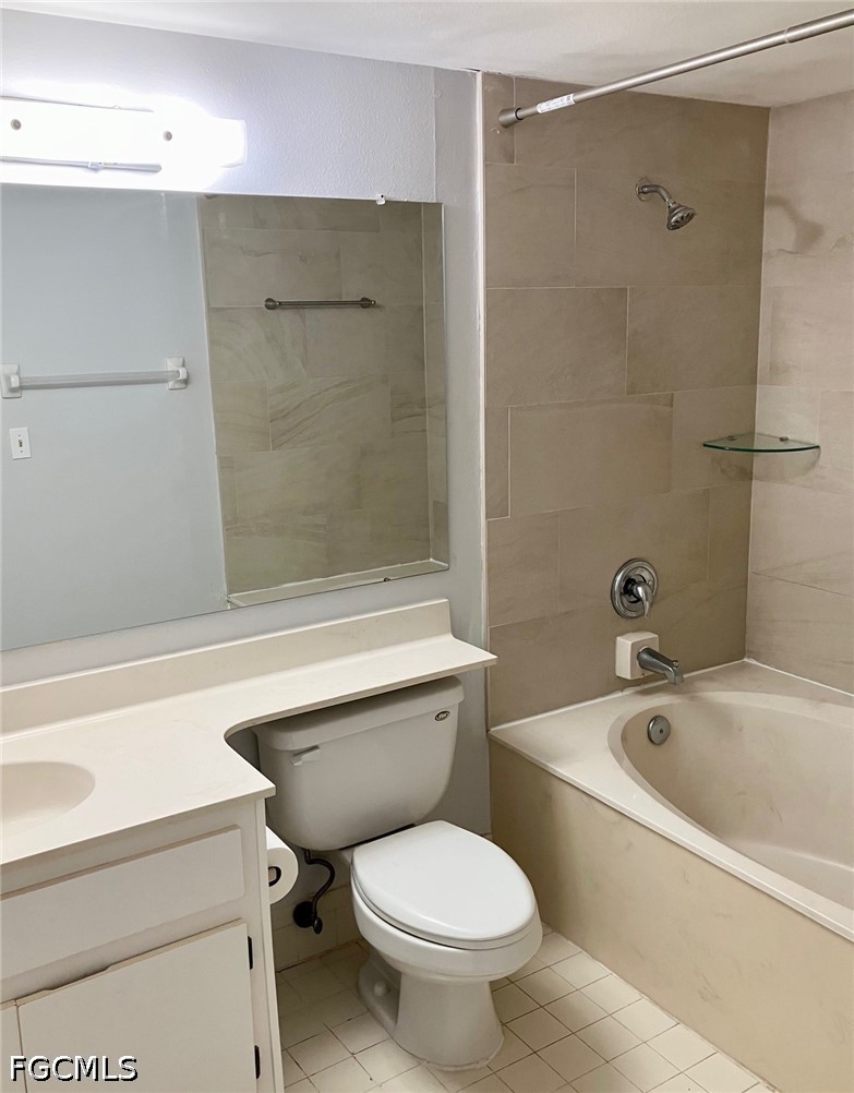 2 Bed Townhouse for Sale in Sandalwood Estates, FL, $1,550 — photo 5