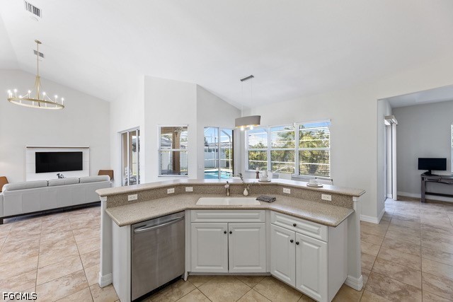 3 Bed Pool Home for Sale in Cape Coral, FL, $3,500 — photo 5