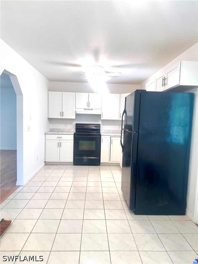 3 Bed SingleFamilyResidence for Sale in Naples, FL, $449,000 — photo 5