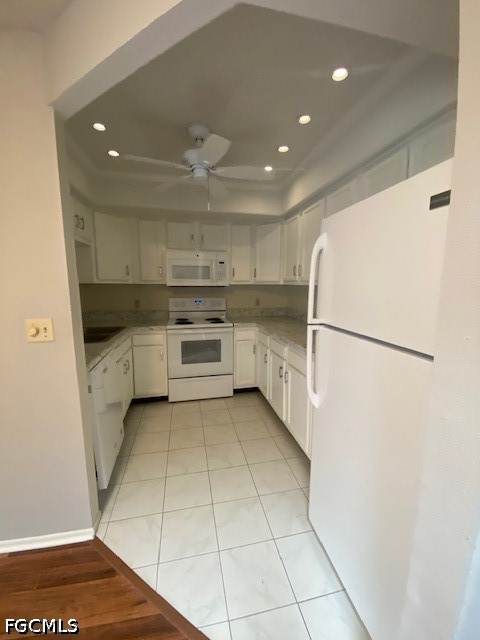 2 Bed Townhouse for Sale in Cypress Lake Estates, FL, $1,650 — photo 5