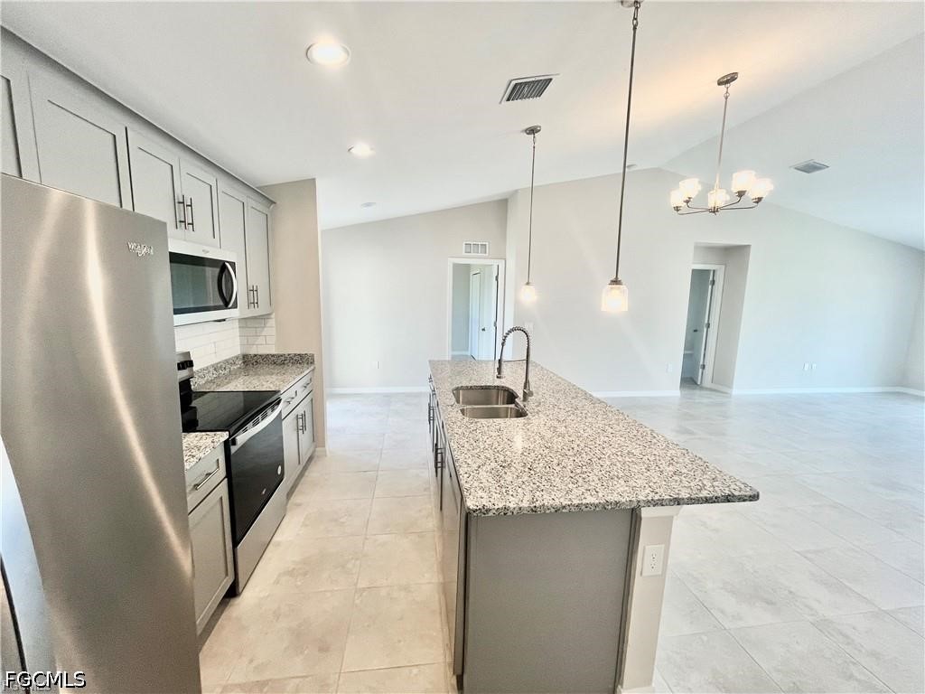 4 Bed SingleFamilyResidence for Sale in Cape Coral, FL — photo 5