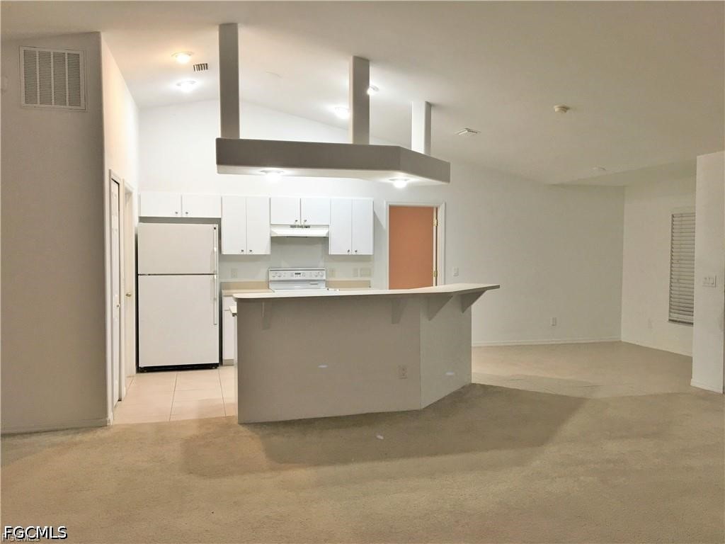 3 Bed SingleFamilyResidence for Sale in Cape Coral, FL — photo 5