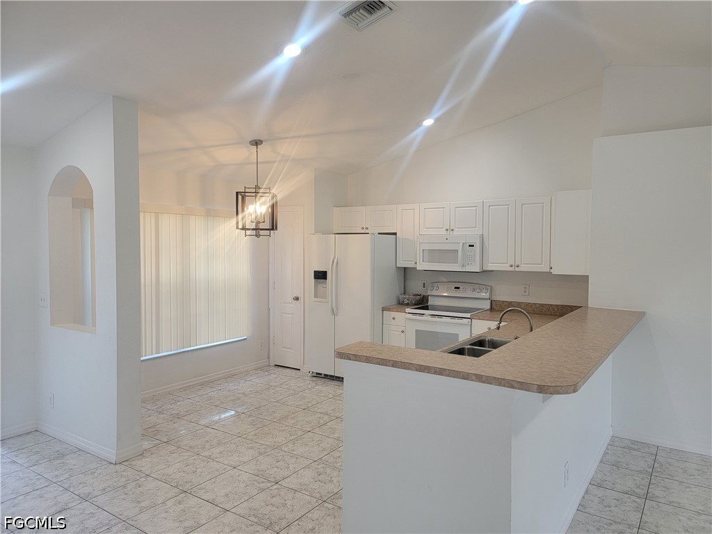 3 Bed SingleFamilyResidence for Sale in Lehigh Acres, FL — photo 5