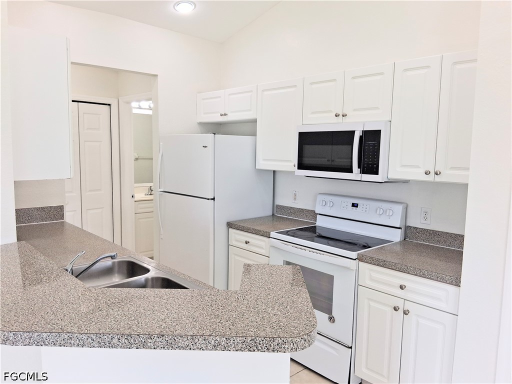 6 Bed Duplex for Sale in Lehigh Acres, FL, $424,900 — photo 5