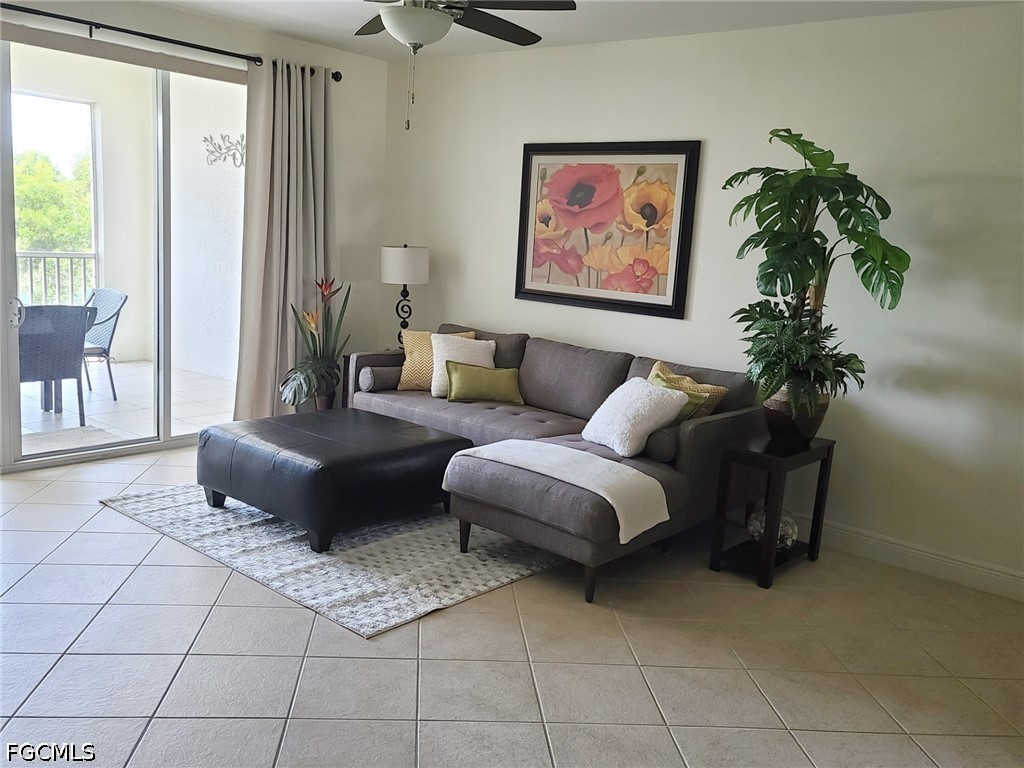 2 Bed Waterfront Home for Sale in Fort Myers, FL, $4,500 — photo 5