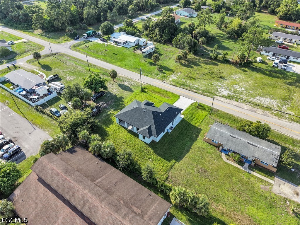 3 Bed SingleFamilyResidence for Sale in Lehigh Acres, FL — photo 5