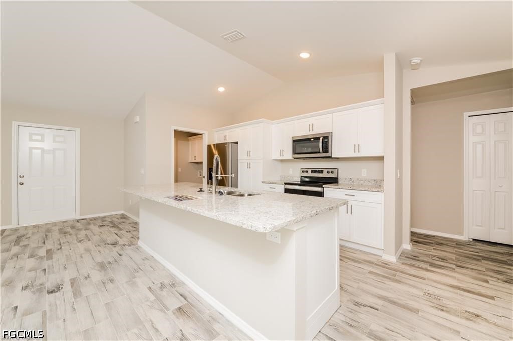 4 Bed SingleFamilyResidence for Sale in San Carlos Park, FL — photo 5