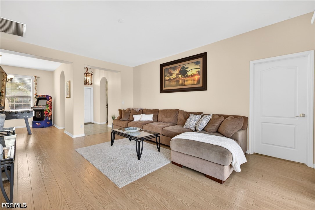 3 Bed Pool Home for Sale in Wellington, FL, $499,000 — photo 5