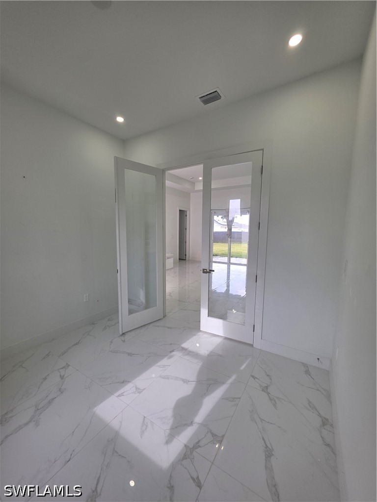 3 Bed SingleFamilyResidence for Sale in Cape Coral, FL — photo 5