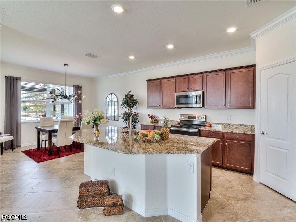 2 Bed Waterfront Home for Sale in Fort Myers, FL, $6,900 — photo 5