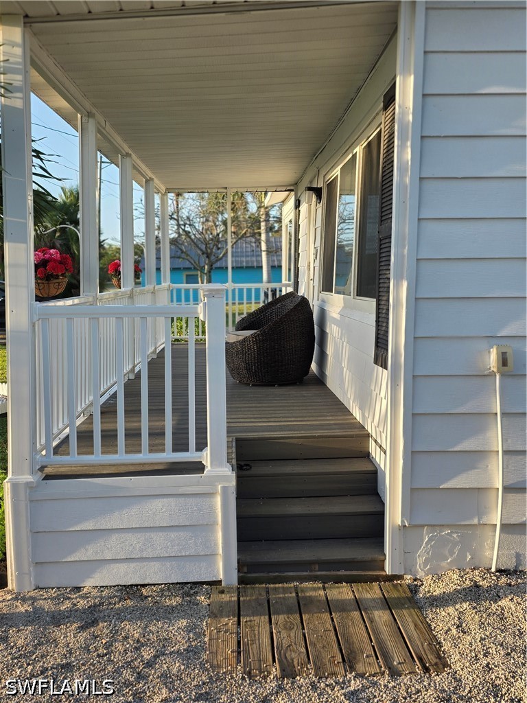 2 Bed SingleFamilyResidence for Sale in Everglades City, FL — photo 5