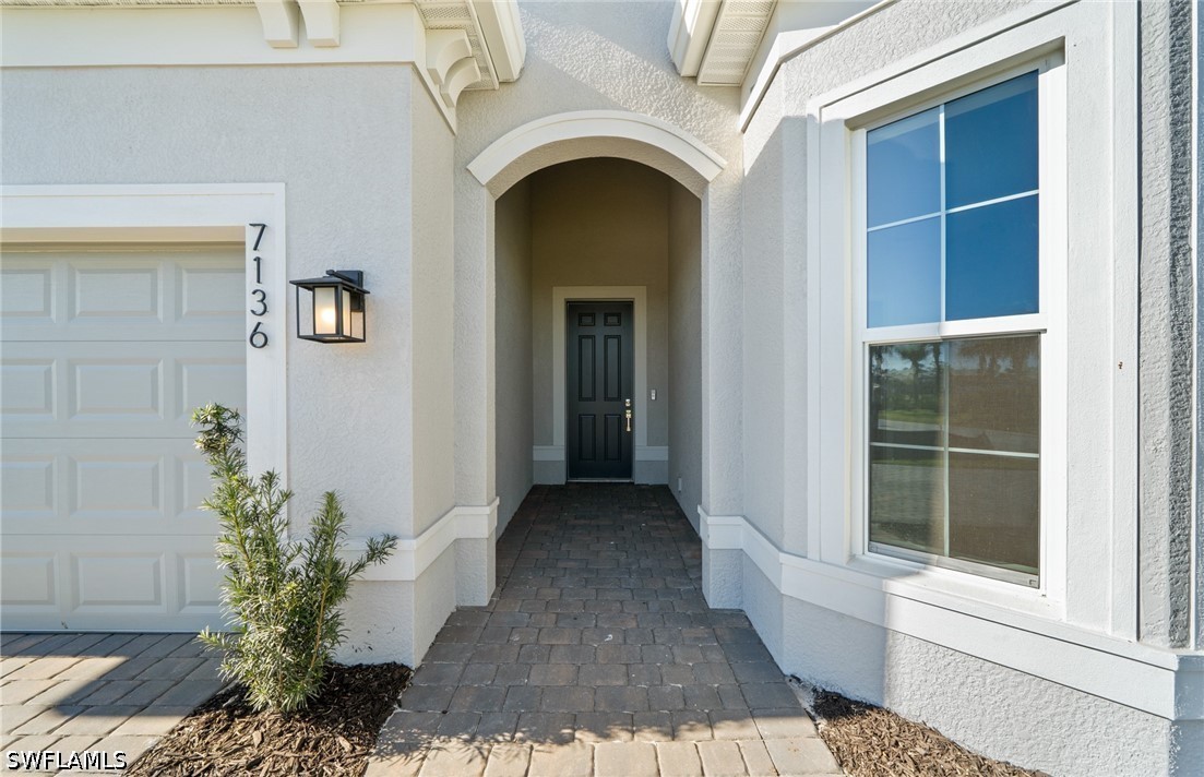 2 Bed SingleFamilyResidence for Sale in North Fort Myers, FL — photo 5