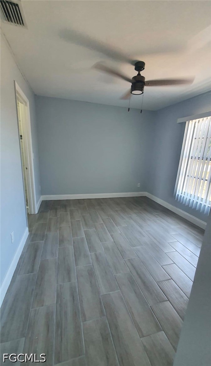 3 Bed SingleFamilyResidence for Sale in Lehigh Estates, FL — photo 5
