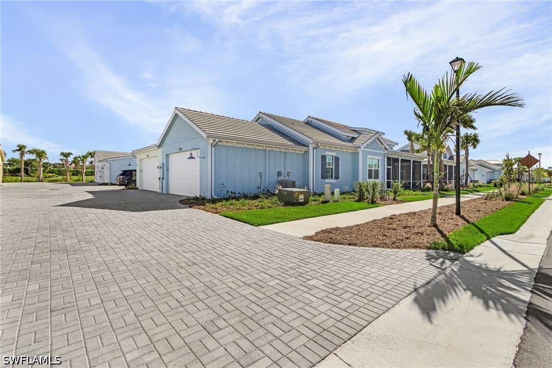 2 Bed Duplex for Sale in Naples, FL, $7,000 — photo 5