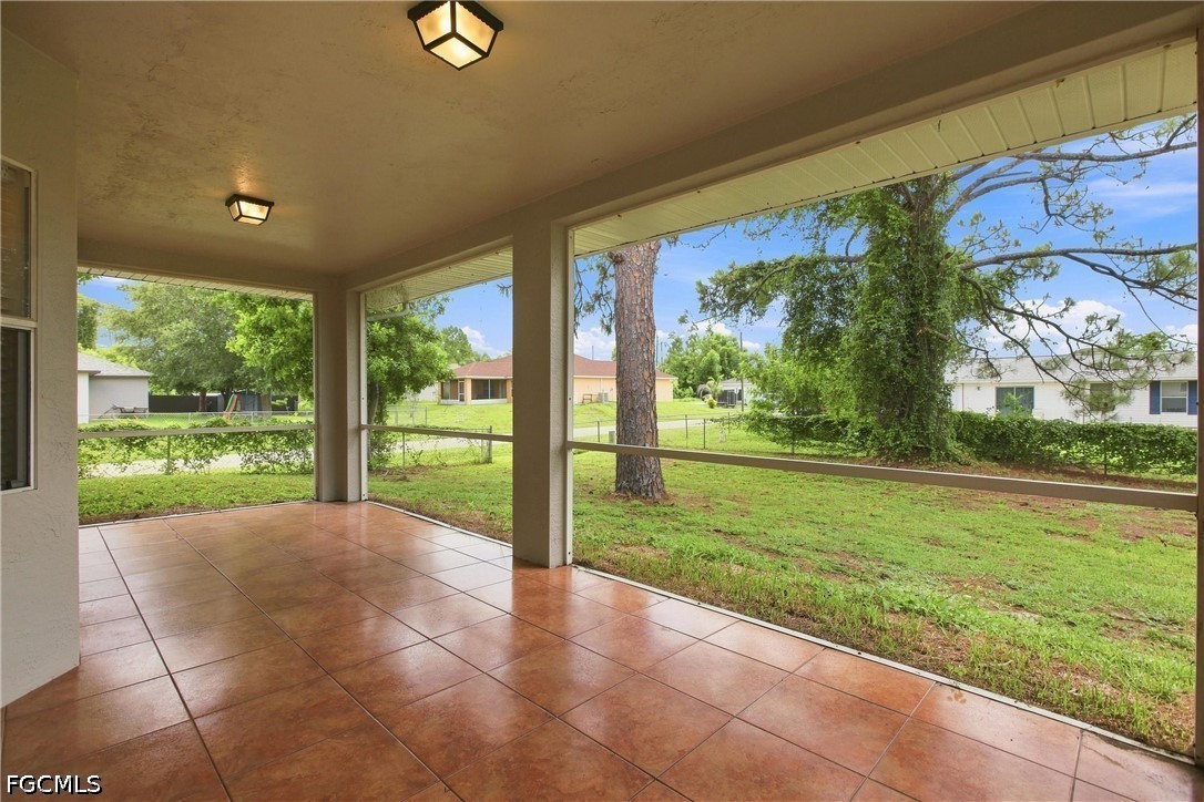 3 Bed SingleFamilyResidence for Sale in Lehigh Acres, FL — photo 5