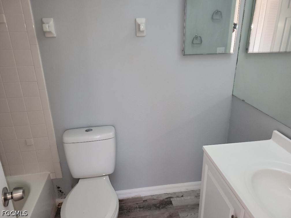 2 Bed Attached for Sale in Foxmoor Lakes, FL, $94,500 — photo 5