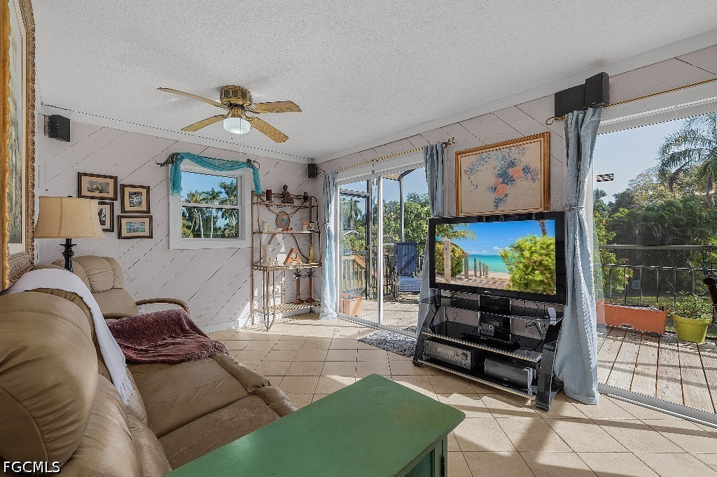 3 Bed SingleFamilyResidence for Sale in Bokeelia, FL — photo 5